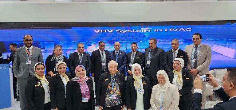 انطلاق جلسات وزارة الطيران في قمة المناخ حول الاستدامة فى المطارات المصرية بين الفرص والتحديات