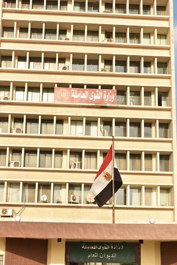 عودة مستحقات 120 عاملاً مصرياً:”القوى العاملة” تنشر أسماء القائمة الـ113 لمصريين غادروا “المملكة الأردنية”